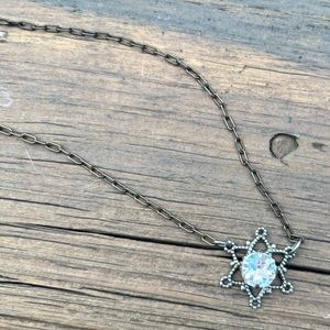Sabika Snowflake Necklace